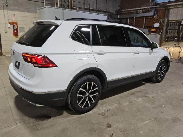  VOLKSWAGEN TIGUAN 2021 Biały