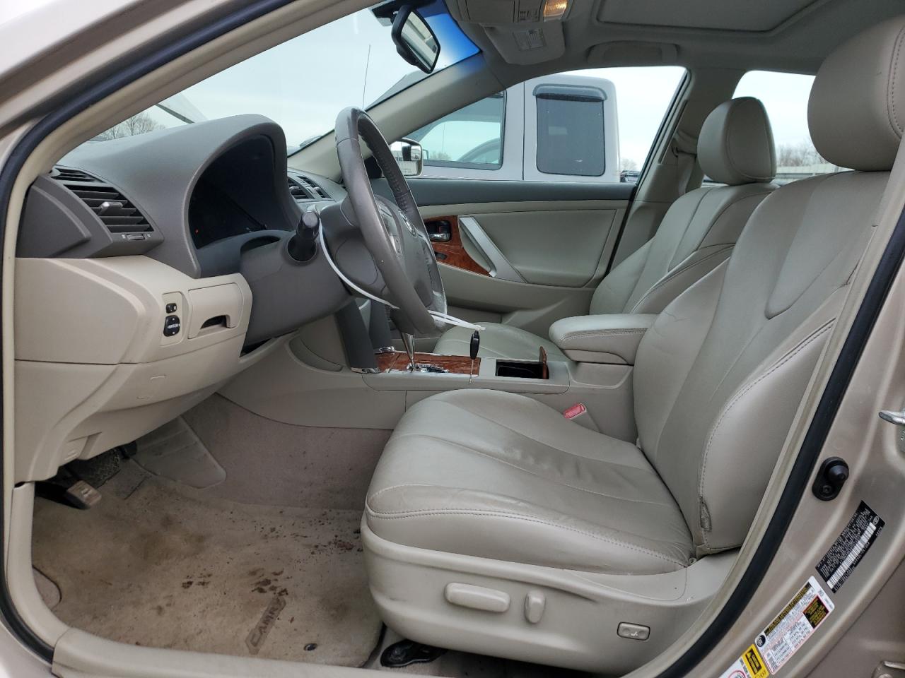 2008 Toyota Camry - Image 7