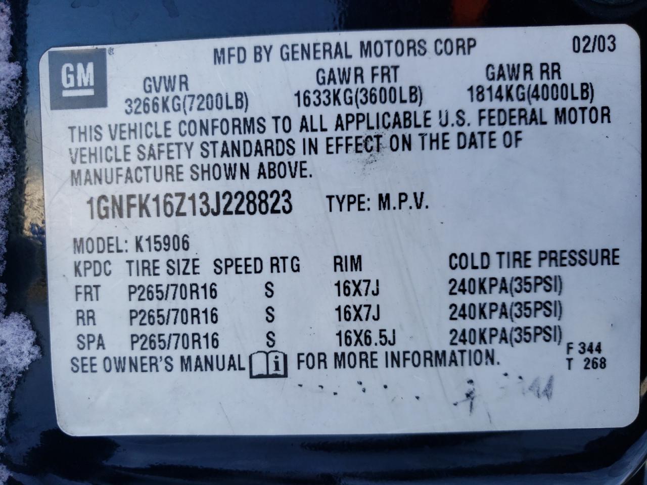 2003 Chevrolet Suburban - Image 13