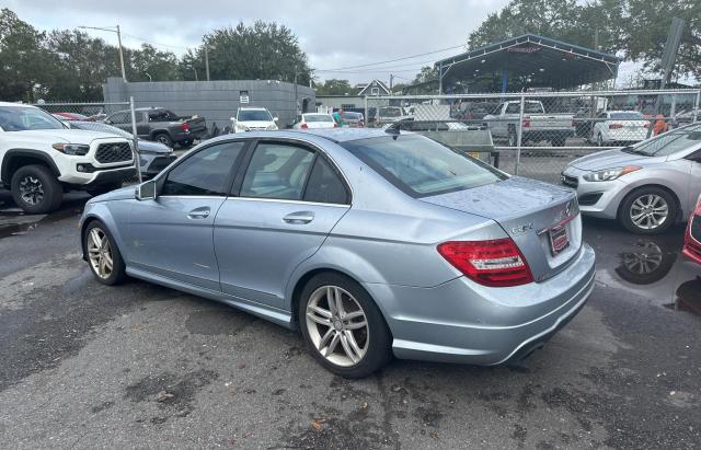 Sedans MERCEDES-BENZ C-CLASS 2013 Granatowy