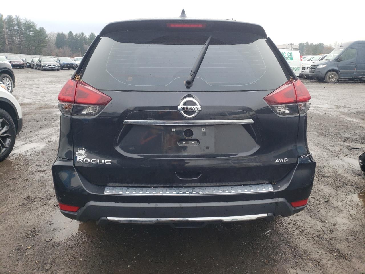 2018 Nissan Rogue - Image 6