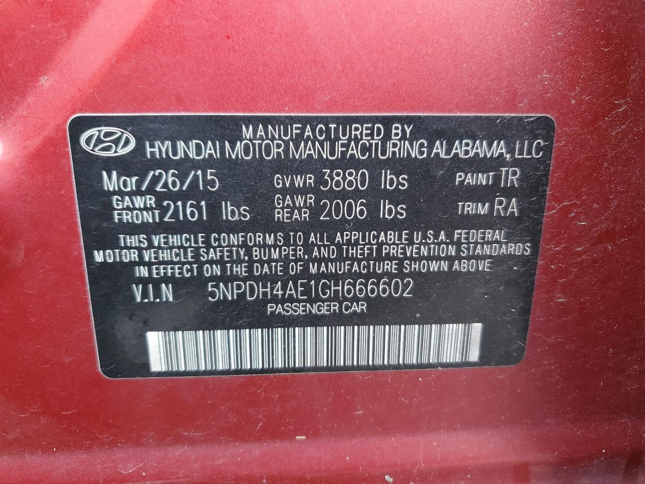 2016 Hyundai Elantra - Image 12