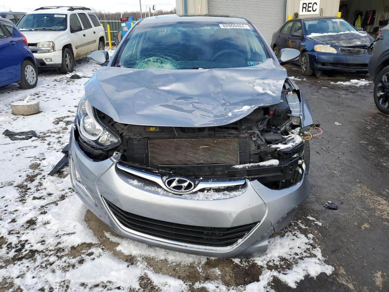 2016 Hyundai Elantra - Image 5