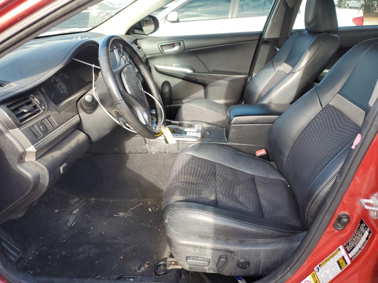 2012 Toyota Camry - Image 7