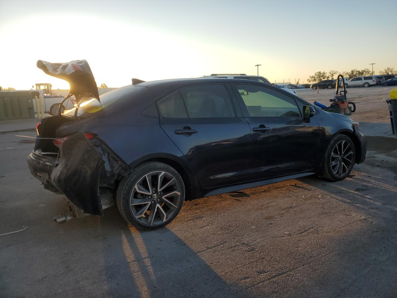 2020 Toyota Corolla - Image 3