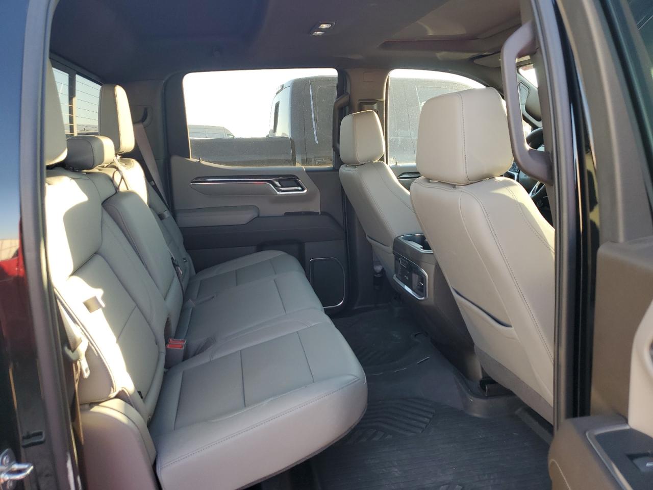 2023 Chevrolet Silverado - Image 10