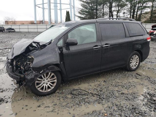 2011 Toyota Sienna Xle