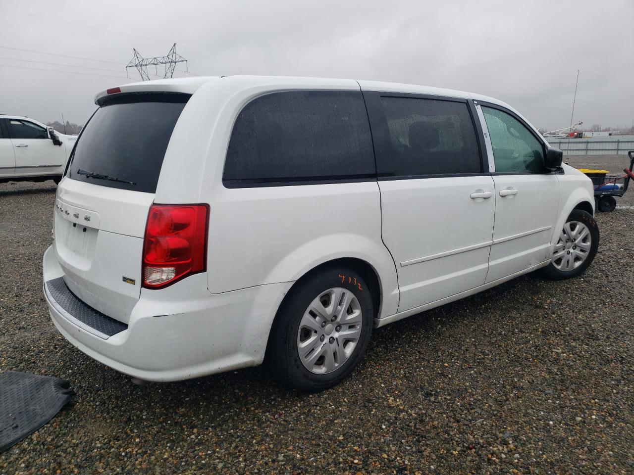 VIN 2C4RDGBG8ER428359 2014 DODGE CARAVAN no.3