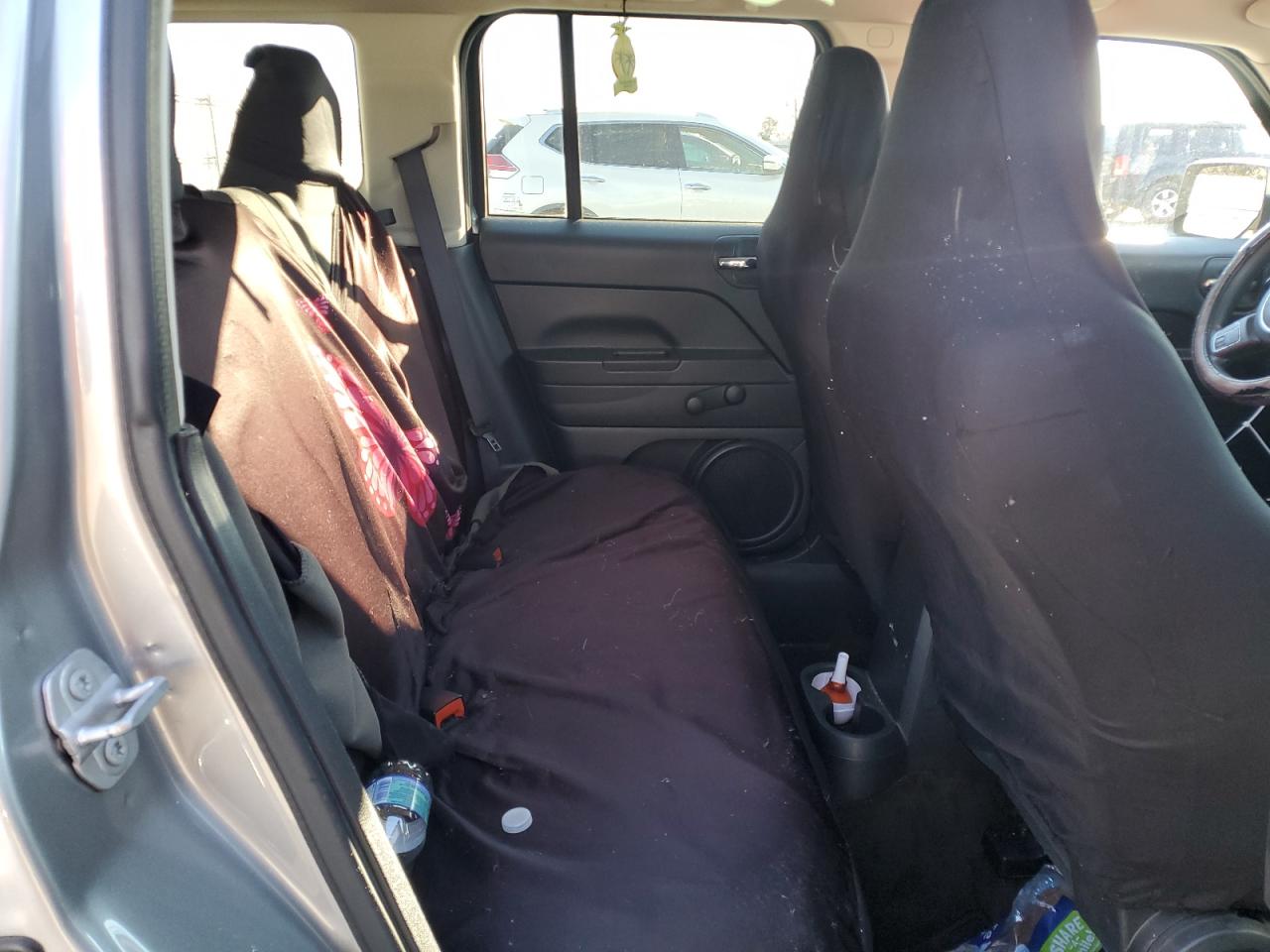 2016 Jeep Liberty (Patriot) - Image 10