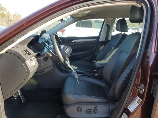 Седаны VOLKSWAGEN PASSAT 2014 Бургунди