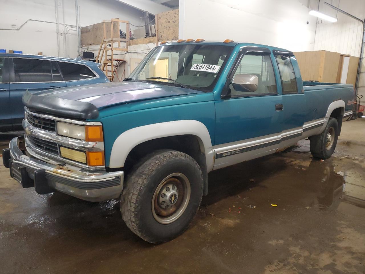 1994 Chevrolet GMT-400 - Image 1