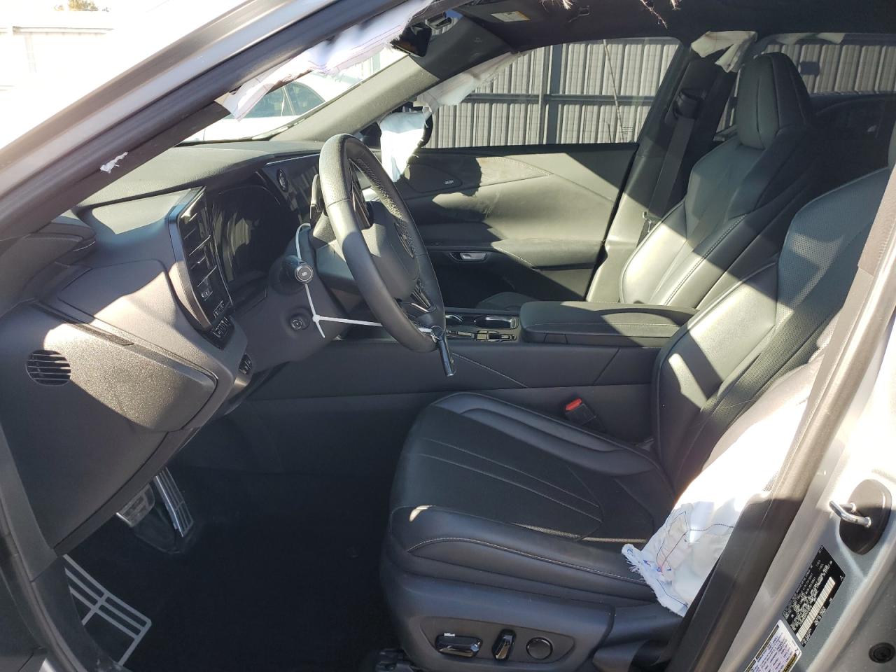 2023 Lexus RX - Image 7