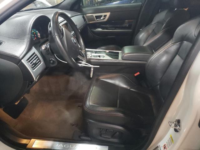  JAGUAR XF 2015 White