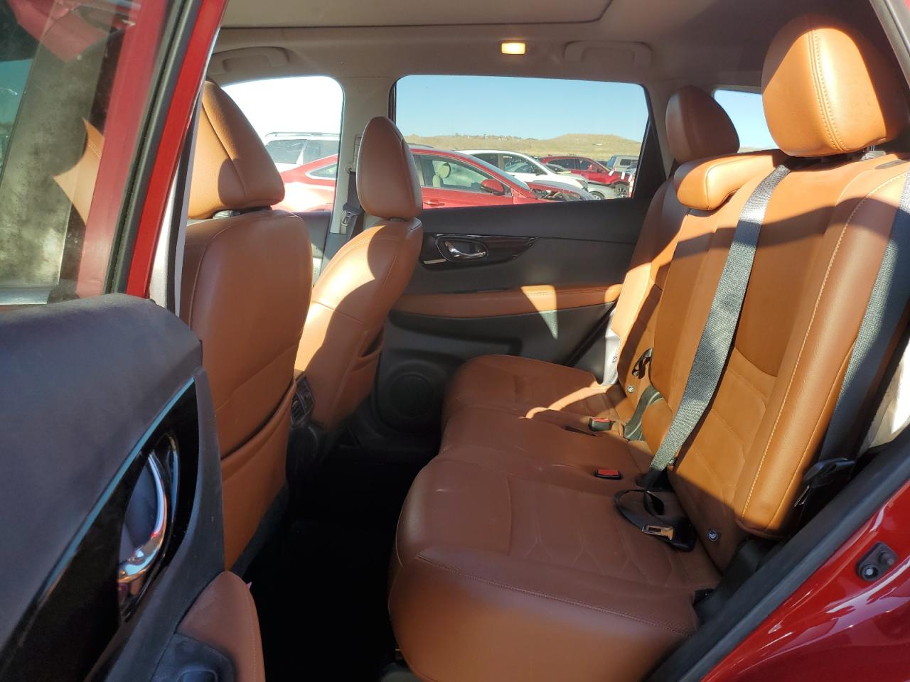 2017 Nissan Rogue - Image 11