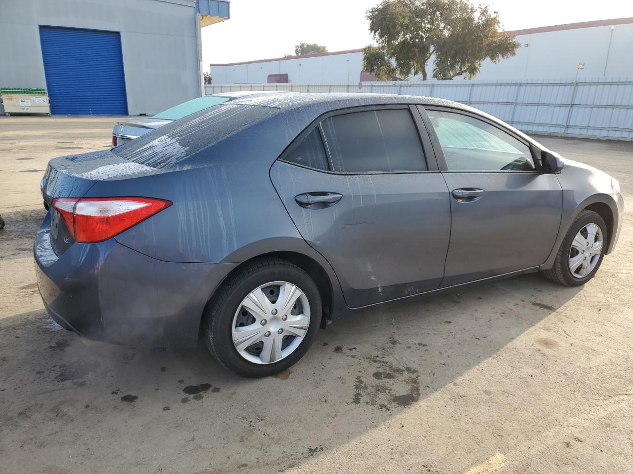 VIN 5YFBURHE0GP422271 2016 TOYOTA COROLLA no.3