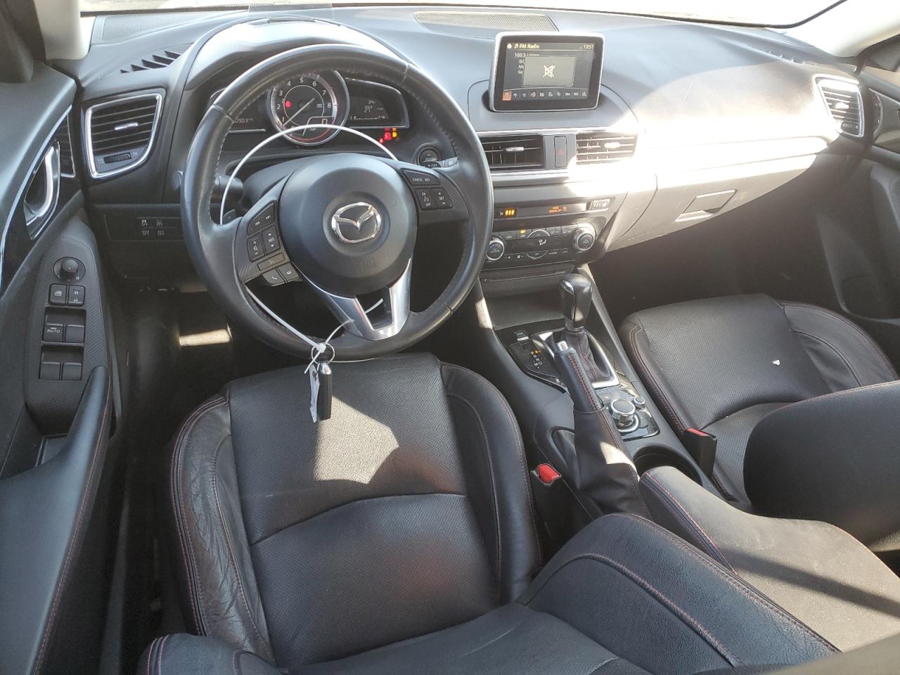 2014 Mazda 3 - Image 8