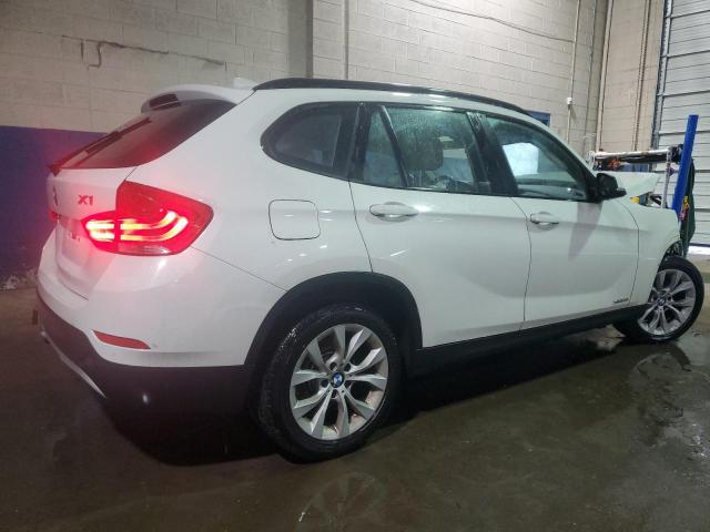  BMW X1 2014 Белы