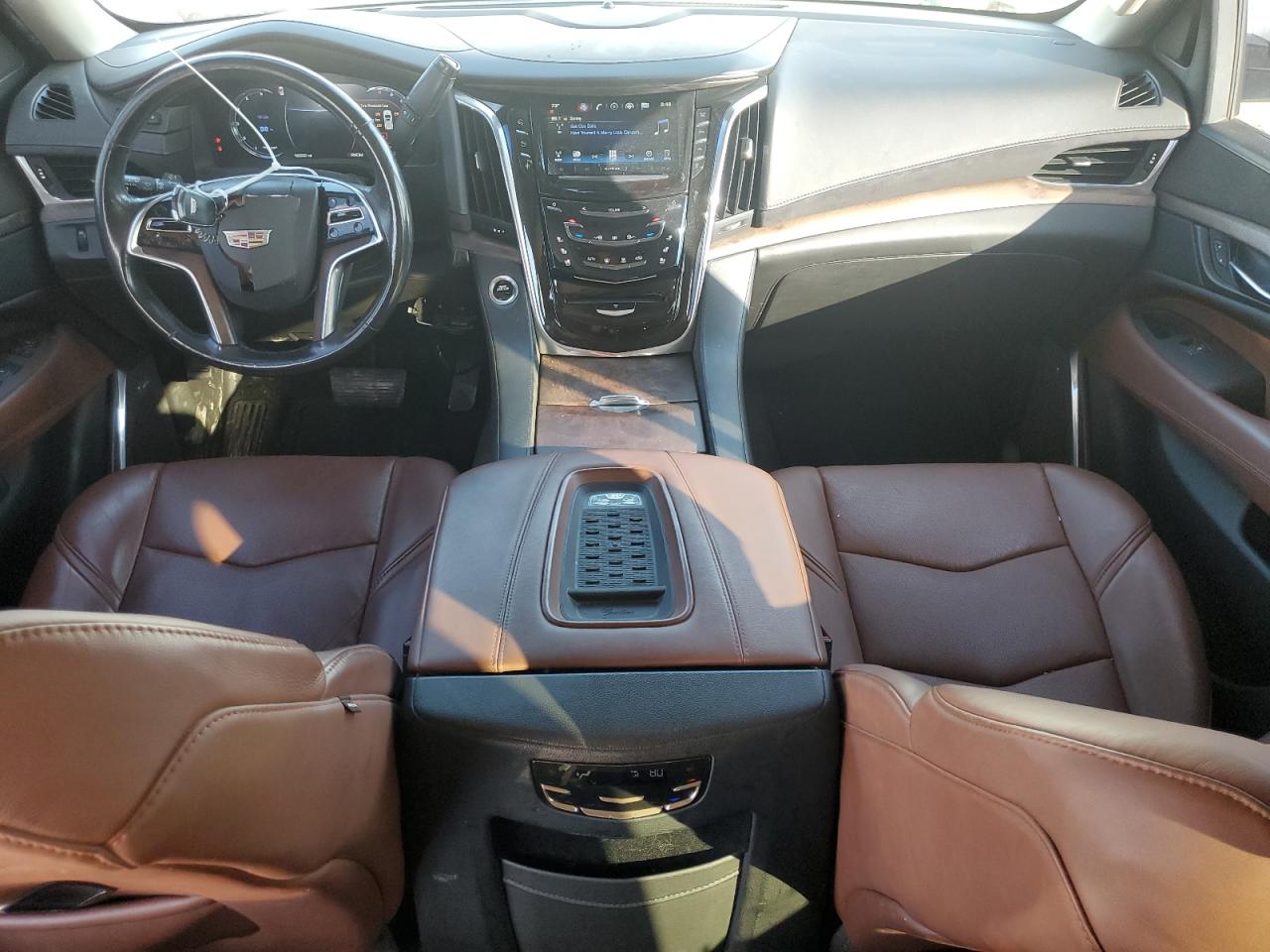 2016 Cadillac Escalade Luxury VIN: 1GYS3BKJ8GR323567 Lot: 83922104