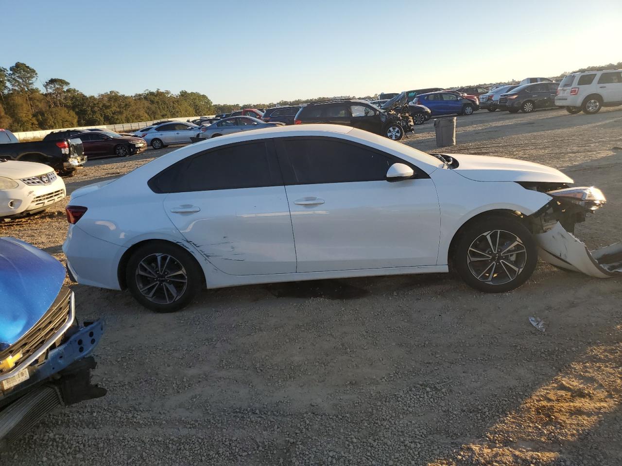 2023 Kia Forte - Image 3