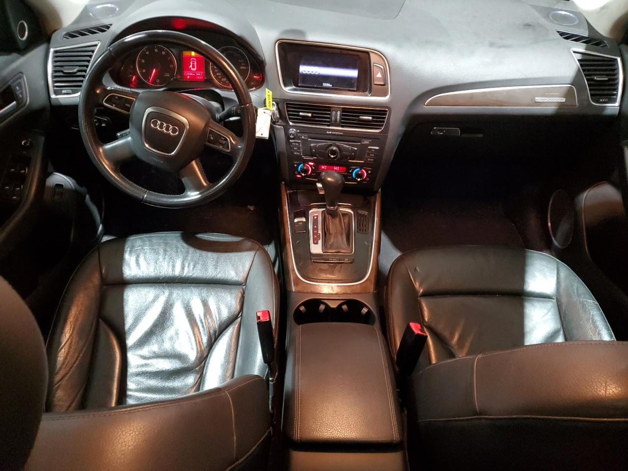 2010 Audi Q5 Premium Plus VIN: WA1LKCFP0AA077079 Lot: 84256394