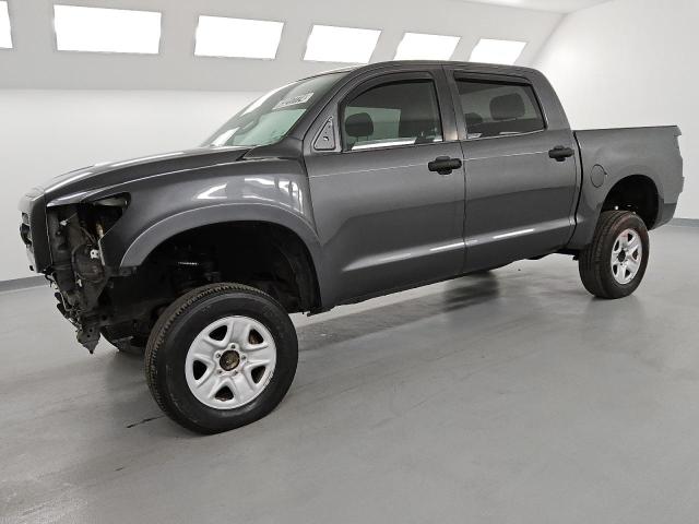  TOYOTA TUNDRA 2013 Серый