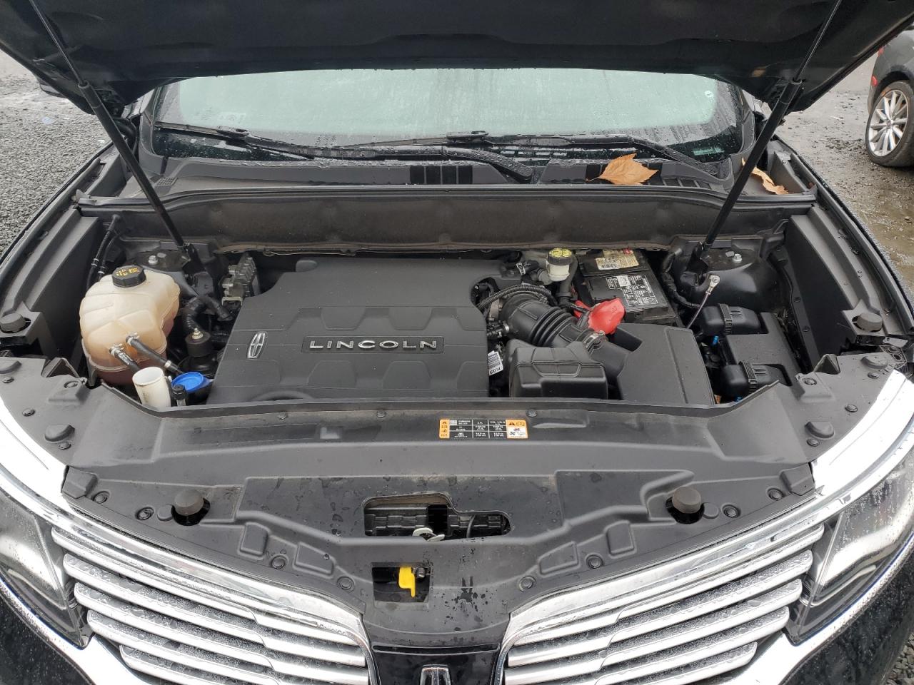 2018 Lincoln MKX - Image 13