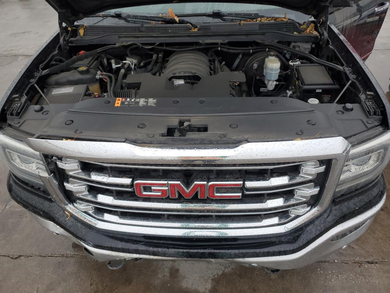 2018 GMC Sierra - Image 13