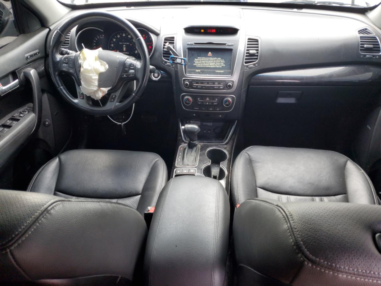 2014 Kia Sorento - Image 8