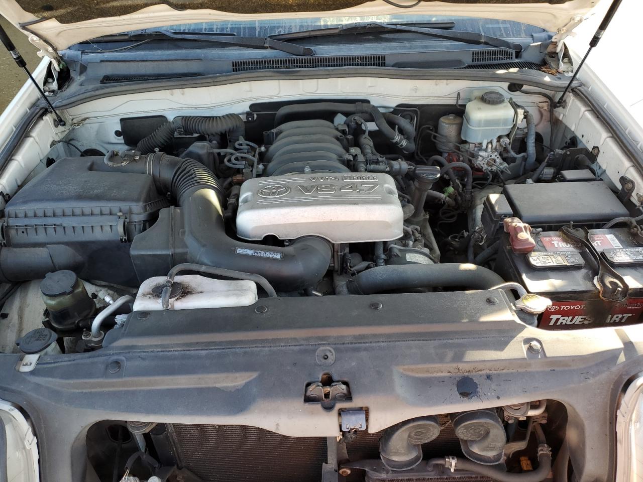 2005 Toyota 4Runner - Image 12