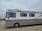 2002 Freightliner Chassis X Line Motor Home zu verkaufen in San Antonio, TX - Minor Dent/Scratches