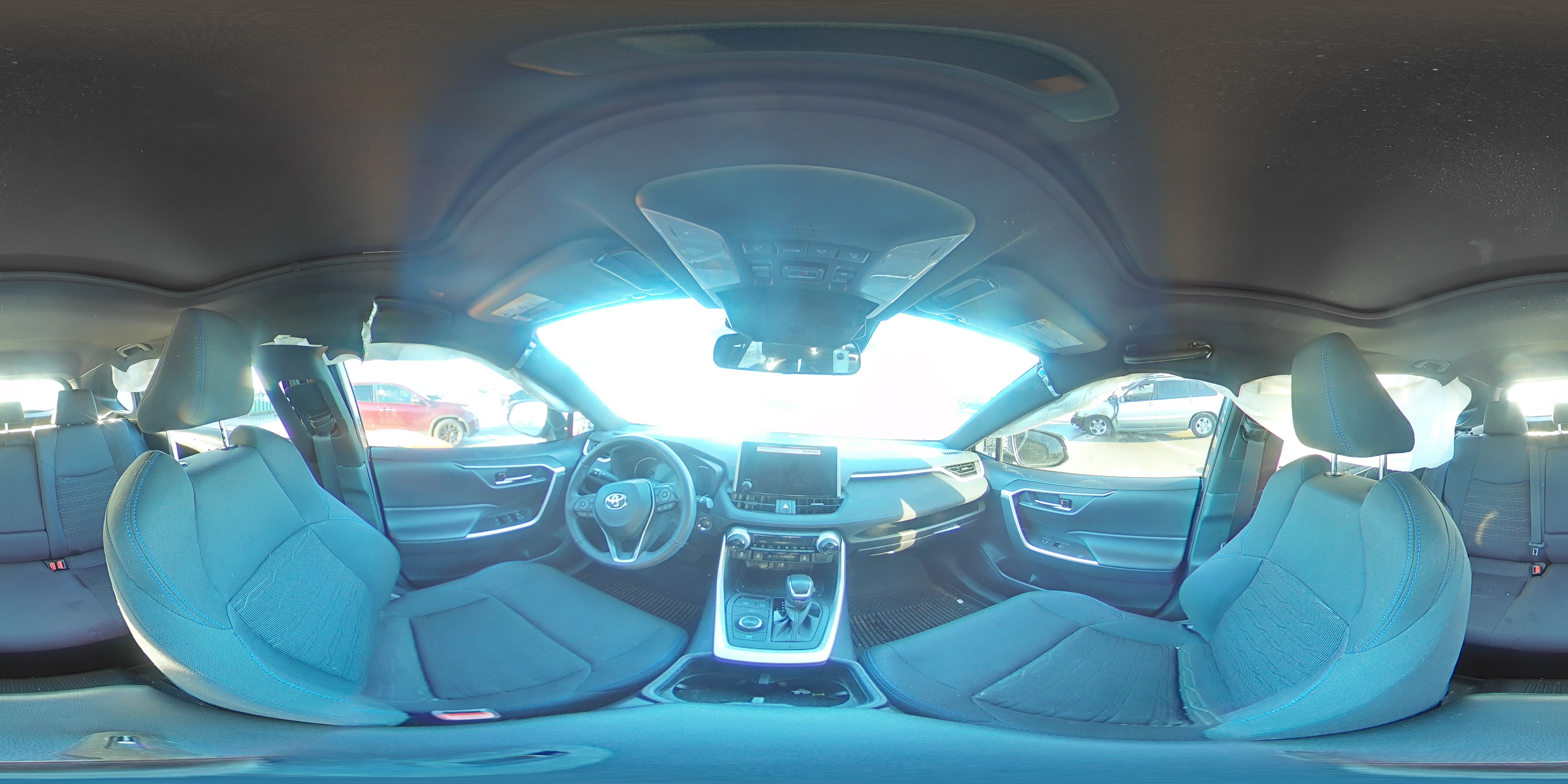 2024 Toyota RAV 4 - Image 14