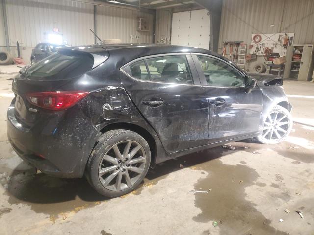  MAZDA 3 2018 Czarny