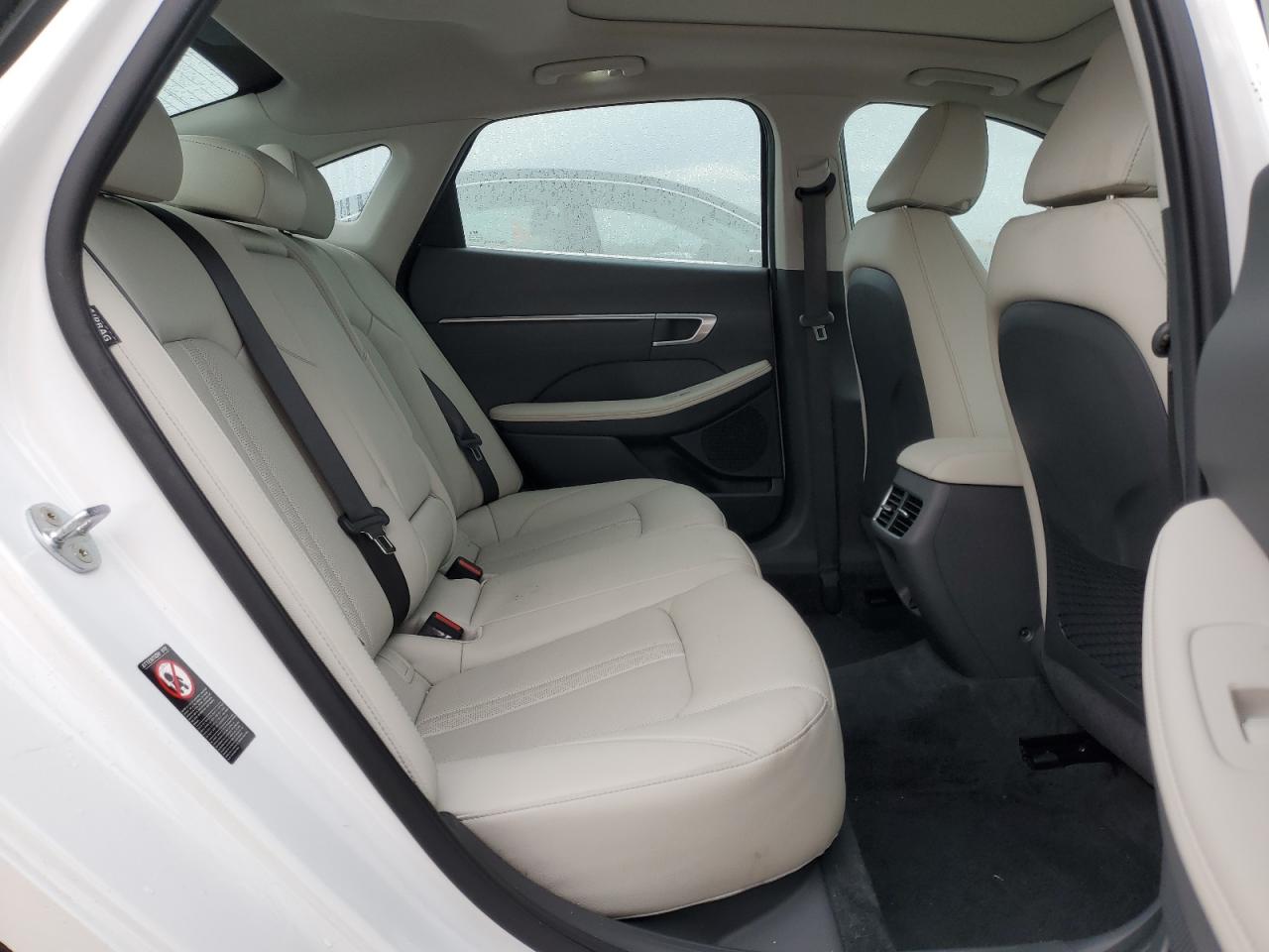 2022 Hyundai Sonata - Image 10