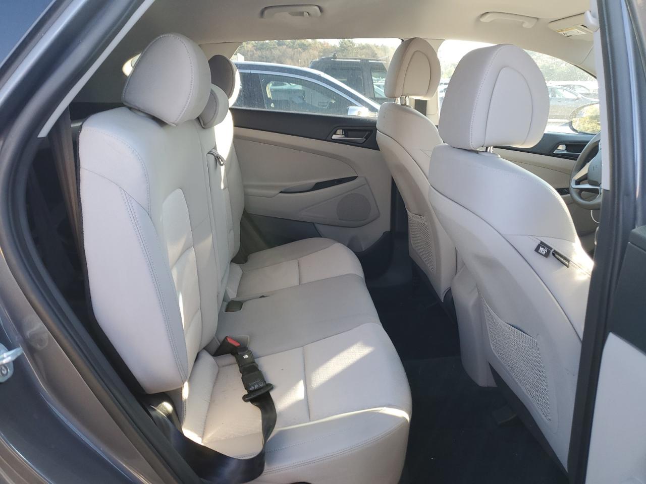 2017 Hyundai Tucson - Image 11