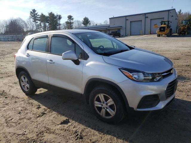  CHEVROLET TRAX 2018 Srebrny