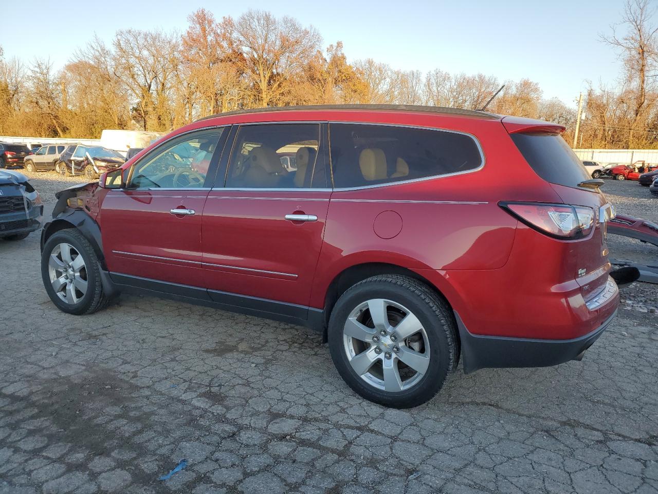 2014 Chevrolet Traverse - Image 2