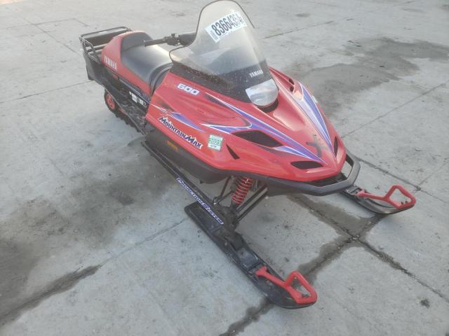 1998 Yamaha Snowmobile