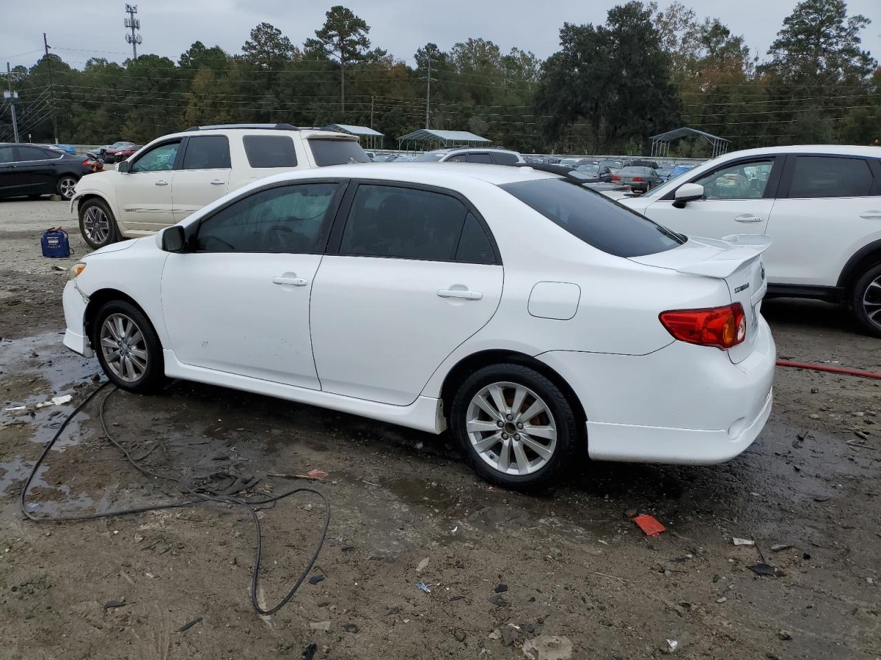 2009 Toyota Corolla - Image 2