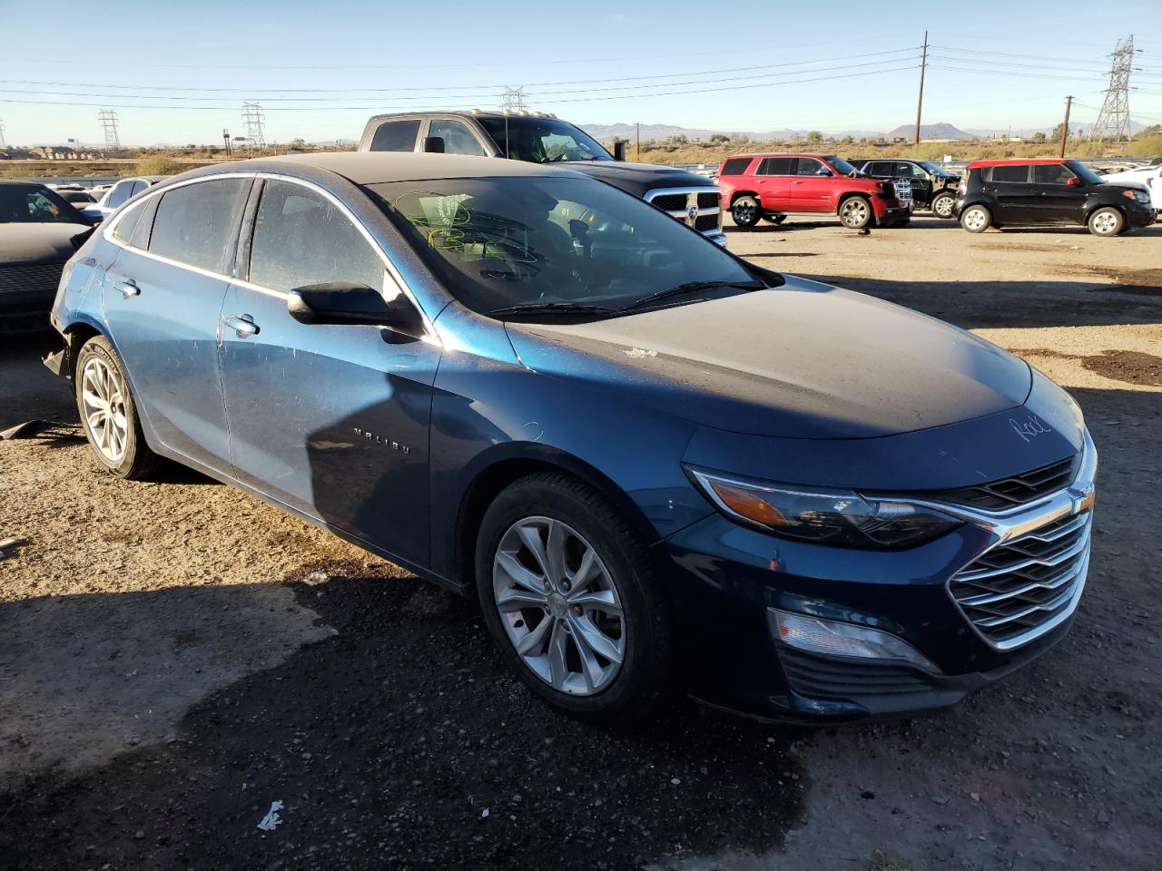 VIN 1G1ZD5ST0KF122124 2019 CHEVROLET MALIBU no.4