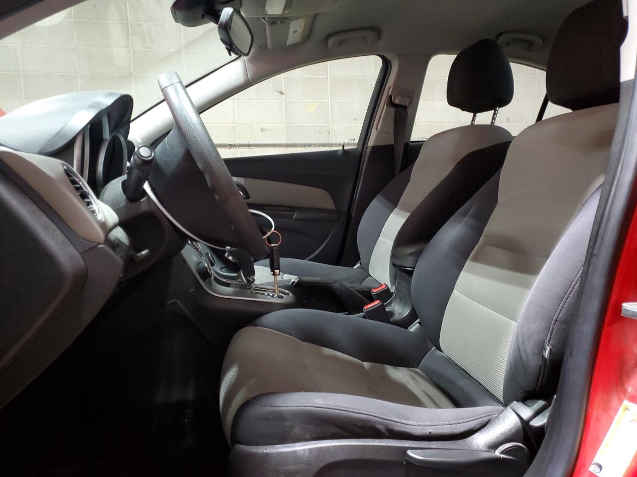 2014 Chevrolet Cruze - Image 7