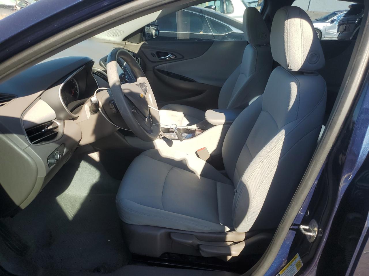 2017 Chevrolet Malibu - Image 7