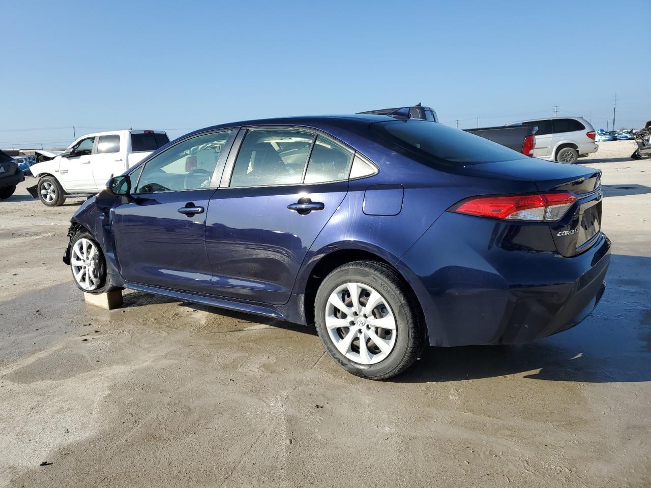 2021 Toyota Corolla - Image 2