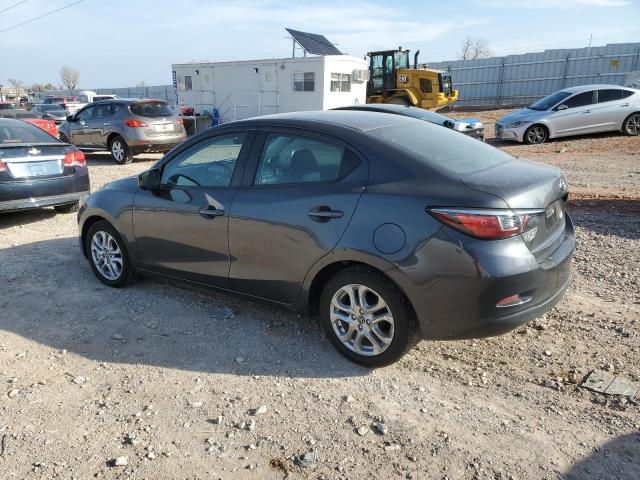  TOYOTA YARIS 2017 Szary