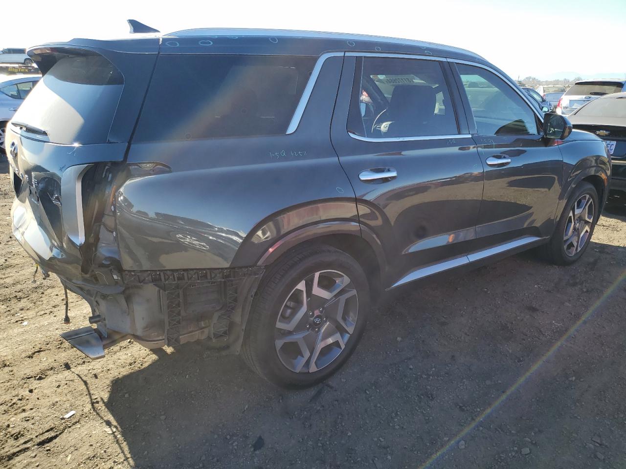 2022 Hyundai Palisade - Image 3
