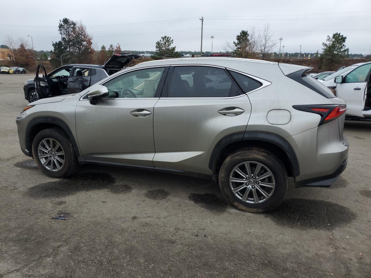 VIN JTJBARBZ3J2165906 2018 LEXUS NX no.2