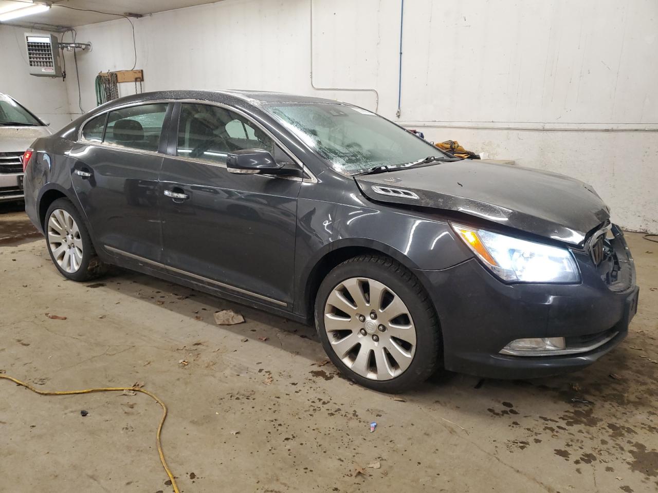 VIN 1G4GE5G38EF297239 2014 BUICK LACROSSE no.4