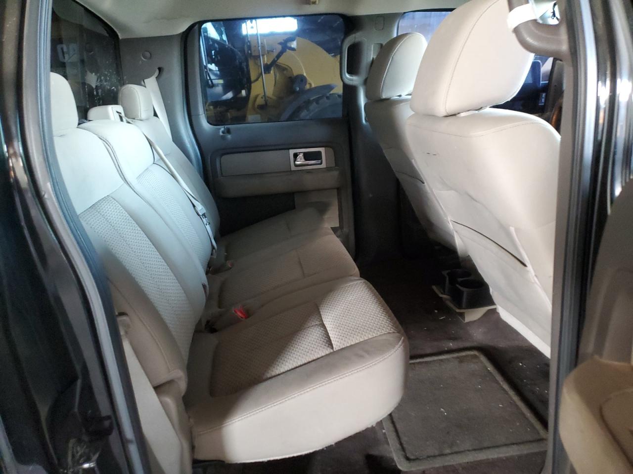 2009 Ford F-150 - Image 10