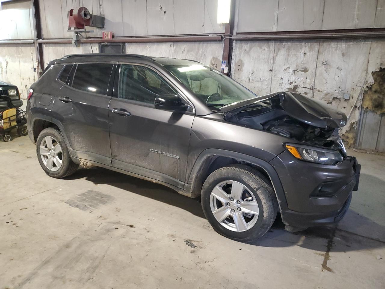 2022 Jeep Compass - Image 4