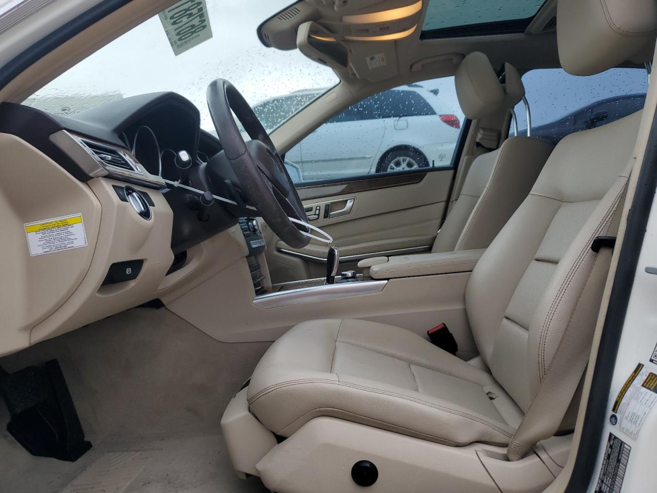 2014 Mercedes-Benz E 350 VIN: WDDHF5KB0EA975070 Lot: 86758114