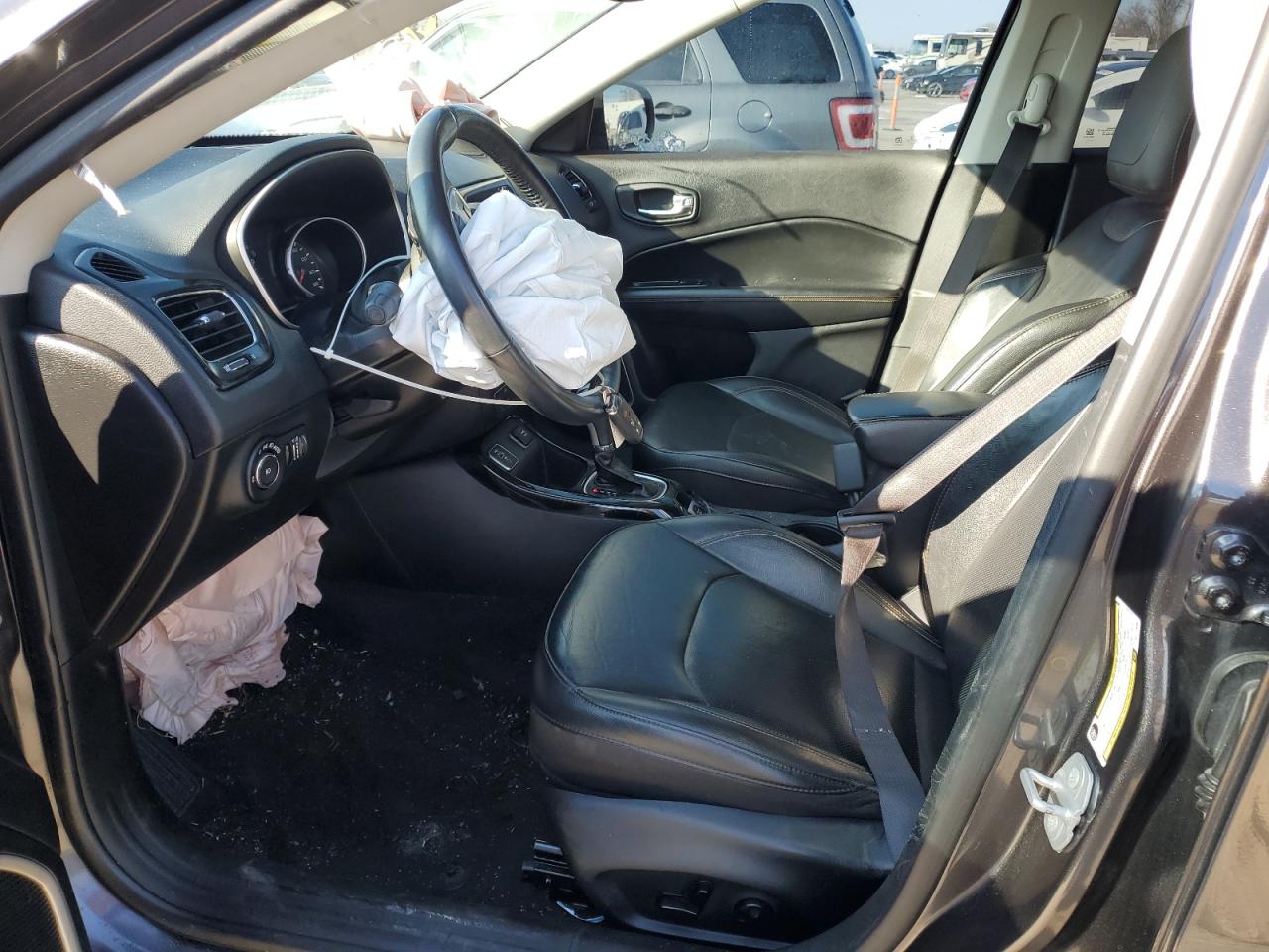 2019 Jeep Compass Limited VIN: 3C4NJCCB4KT772606 Lot: 83426424